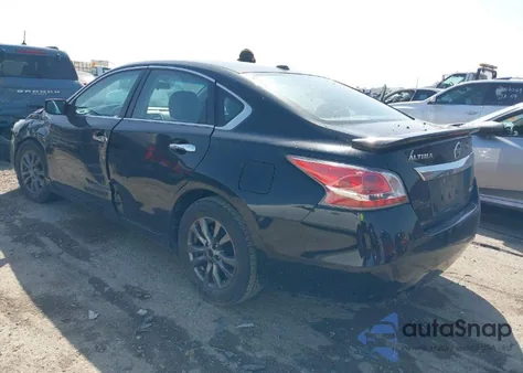 2015 Nissan Altima 2.5 S from USA, damaged, VIN 1N4AL3AP8FC462778
